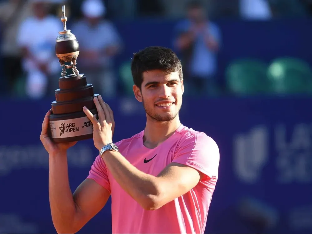 Alcaraz, listo para el debut.