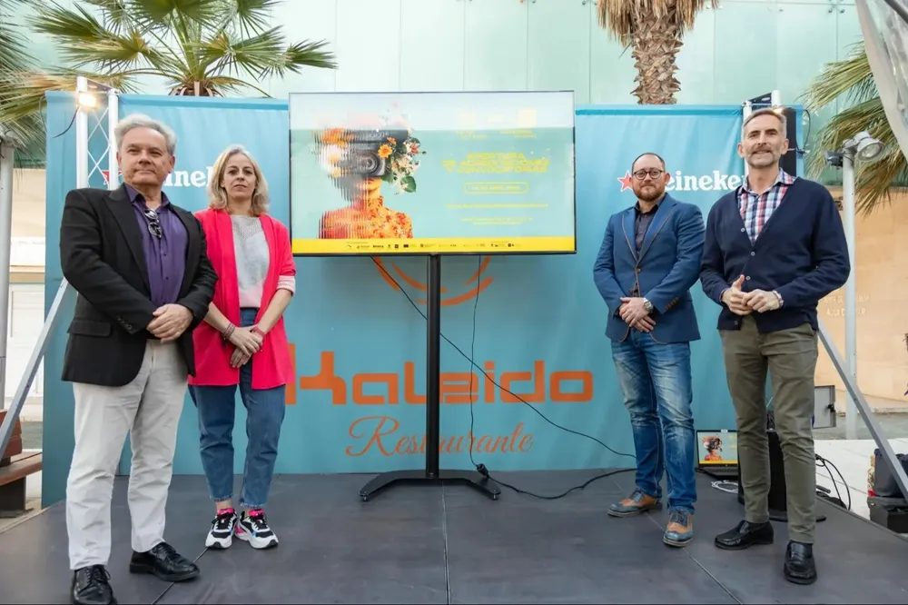 Jesús Prieto, CFO de Iberseries & Platino Industria, junto a Xiomara García, coordinadora de Film Madrid; Samuel Castro, codirector de Iberseries & Platino Industria, y Raúl Torquemada, director de Madrid Film Office, en la presentación en Málaga.