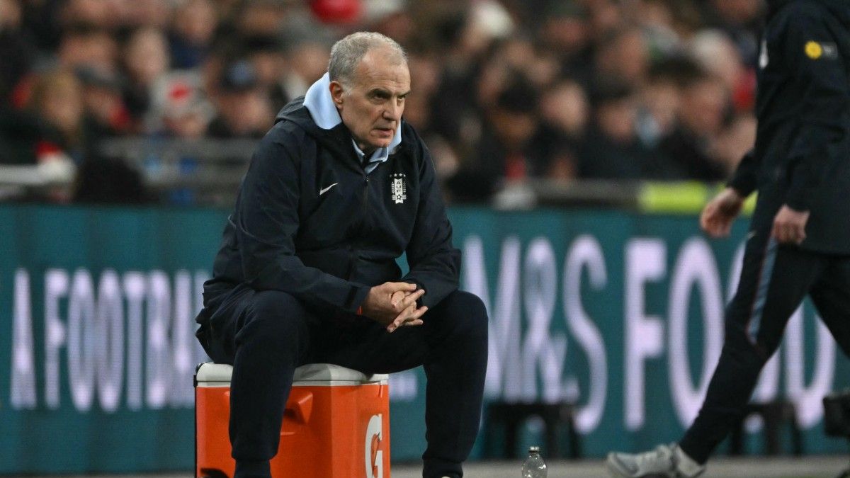 Marcelo Bielsa completa la selección uruguaya para el Mundial 2026: Rodrigo Aguirre juega el último partido y viaja a Montevideo, para cerrar la lista