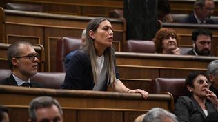 La portavoz de Junts en el Congreso, Miriam Nogeras, durante la votación de la Ley de Amnistía