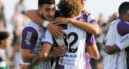 Fénix celebró la victoria ante Racing