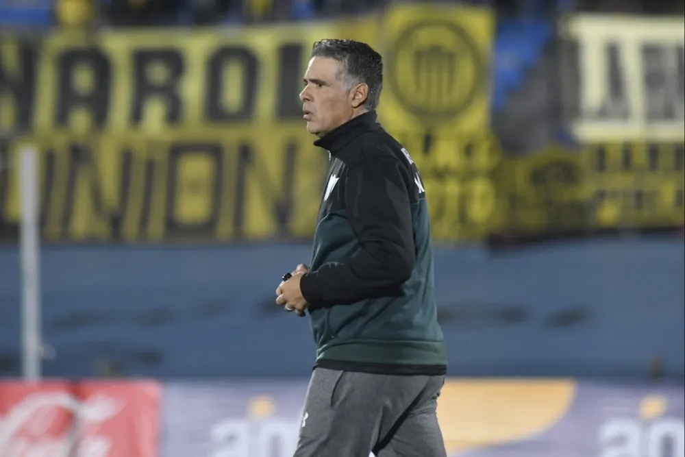 Julio Fuentes, DT de La Luz