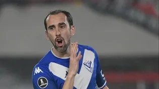 Godín en uno de los pocos partidos que jugó con Vélez