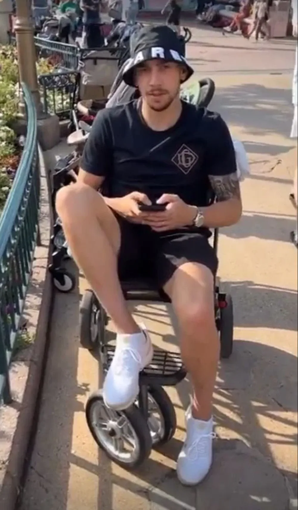 Federico Valverde se encuentra de vacaciones con su esposa y su hijo Benicio