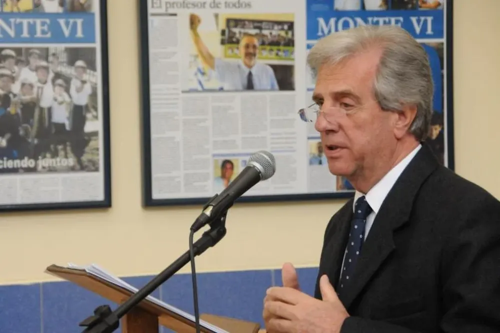 El ex presidente Tabaré Vázquez suele usar lenguaje “no sexista” en sus discursos