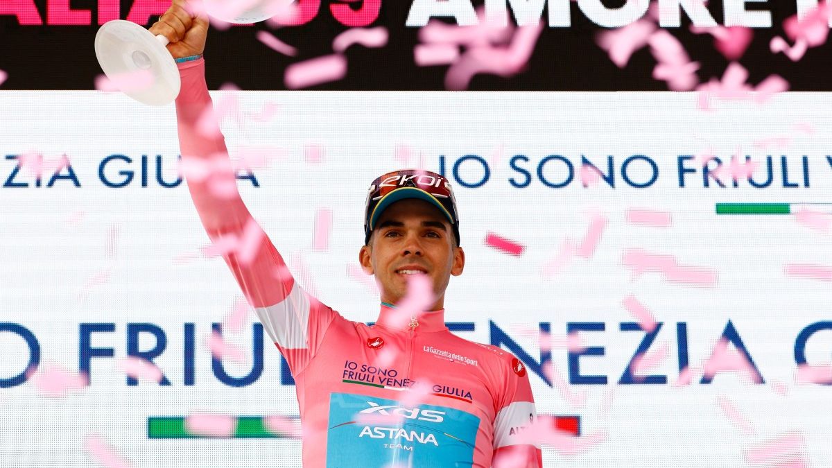 Giro de Italia: Paul Magnier se impuso en la tercera etapa y el uruguayo Thomas Silva, seguirá como líder al menos hasta la próxima jornada que ya se disputará en suelo italiano