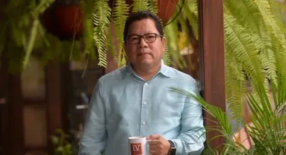 Mora, quien también es periodista, fue arrestado en su casa la noche del domingo por incitar a la injerencia extranjera en los asuntos internos y pedir intervenciones militares