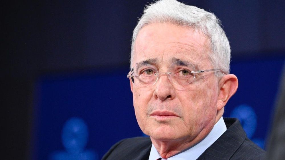 Álvaro Uribe fue presidente de Colombia entre 2002 y 2010.