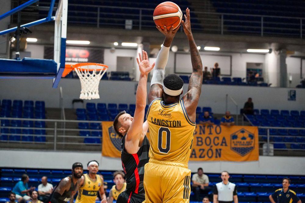 Wayne Langston y Agustín Zuvich