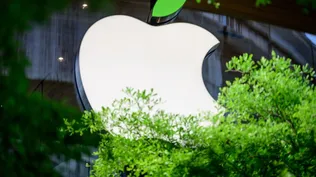 Las ventas de iPhone aumentaron casi 50% interanual en el segundo trimestre