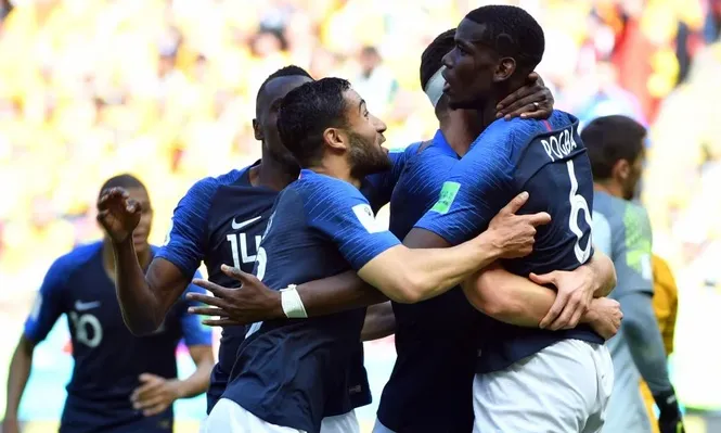 Francia debió luchar mucho para ganarle a Australia