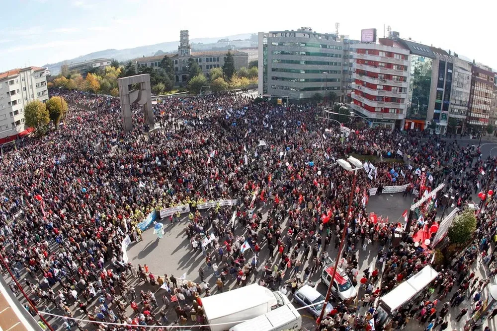 Manifestación central en Vigo, España