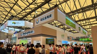 SIAL China: cola para degustar carnes uruguayas en el stand del INAC.