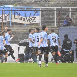 El festejo del primer gol de Cerro