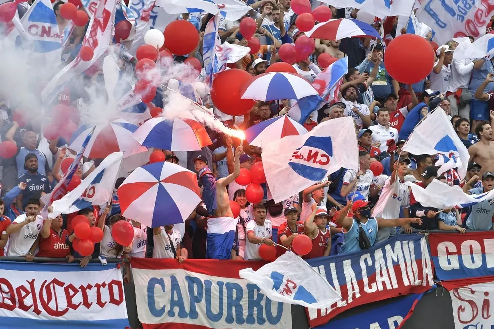 Hinchas de Nacional