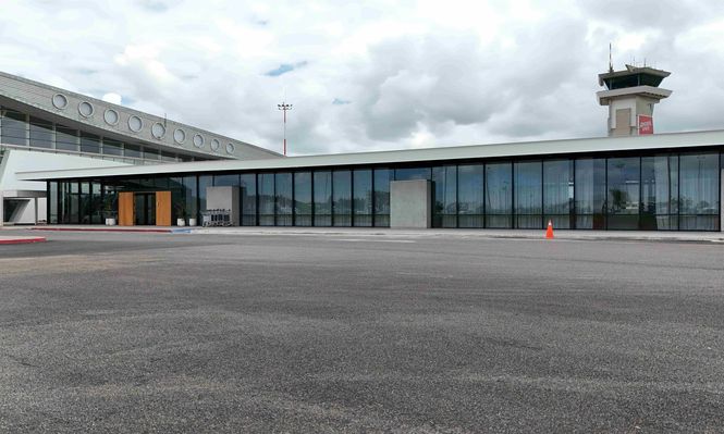 Aeropuerto de Punta del Este inauguró nueva terminal de aviación general y privada