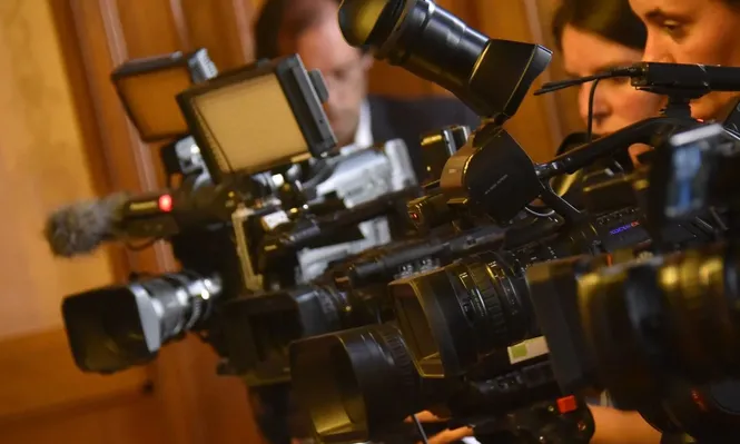 Cambios a ley de medios: internet vía TV cable y el peligro de los monstruos empresariales