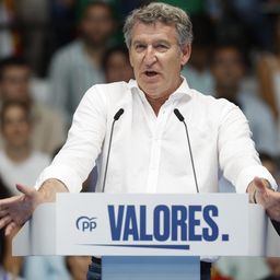 Alberto Núñez Feijóo va por la comparecencia de Pedro Sánchez: Tiene que irse, por cómplice y por mentiroso