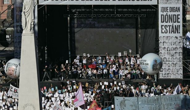 A 50 años del golpe, quiénes marcharon hacia Plaza de Mayo y cuál fue la postura del Gobierno