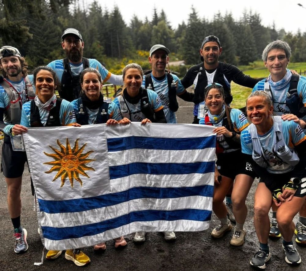 La selección uruguaya de path en el Sudamericano de Path y Montaña de Villa La Angostura, Argentina