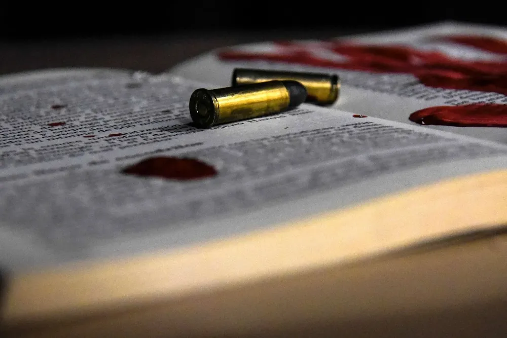 Dos niñas fueron heridas por una bala perdida en 14 cuadras de diferencia