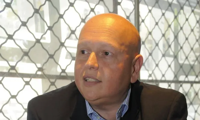 ¿Será la hora del regreso de Hugo De León?