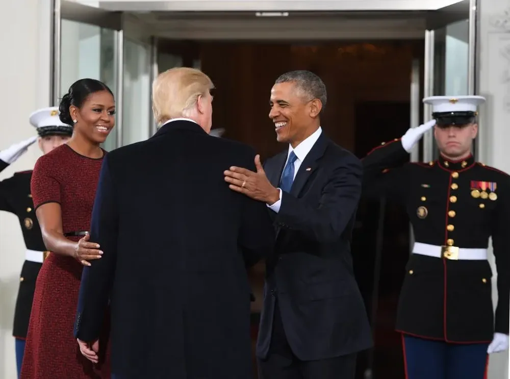 Los Obama reciben a Trump en la Casa Blanca