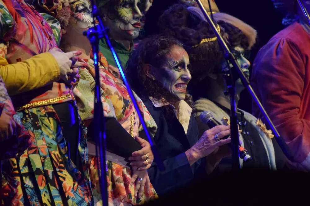 Luego de una pausa en 2021 debido a la pandemia, Uruguay volvió a celebrar su largo carnaval.