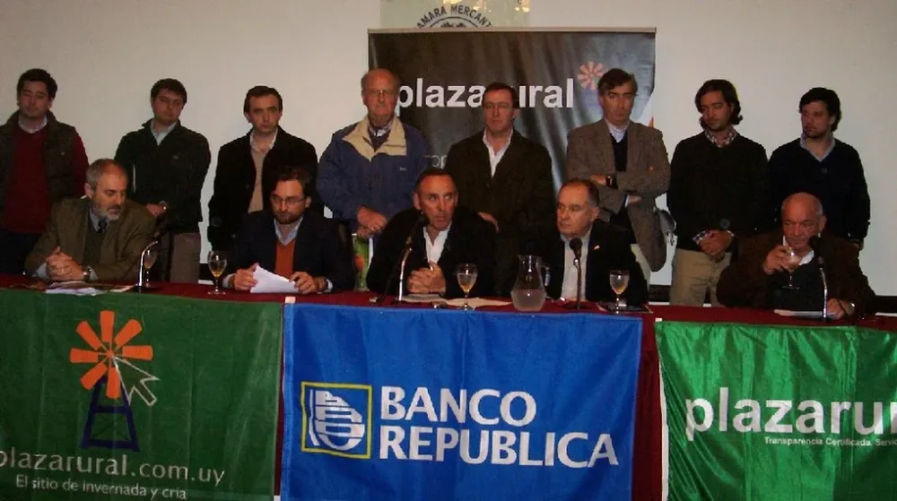El remate se presentó en una conferencia de prensa realizada este viernes