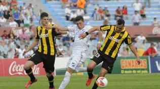 Las manos de Conde y el desgaste de Nández