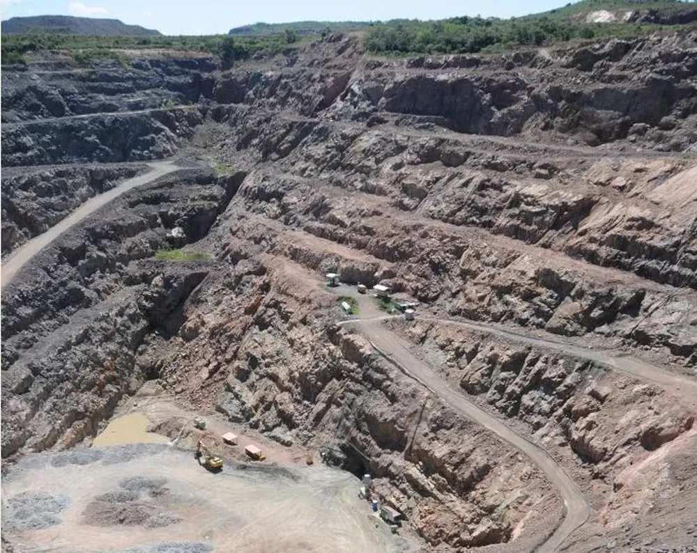 Mina de oro en Rivera