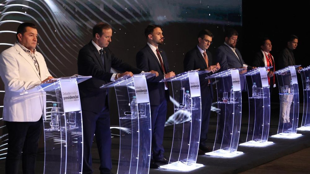 Los principales candidatos a la presidencia de Bolivia se enfrentaron en un debate organizado por Tribunal Supremo Electoral.&nbsp;