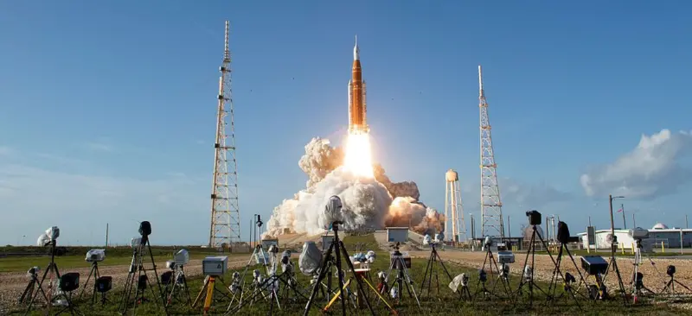 El microsat&eacute;lite argentino fue uno de los cuatros dispositivos desarrollados por otros pa&iacute;ses que fueron puestos en &oacute;rbitra por dentro de la misi&oacute;n Artemis II.