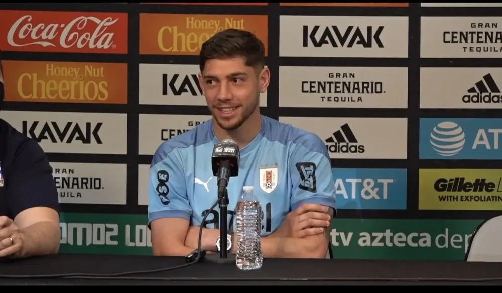 Fede Valverde durante la conferencia de prensa