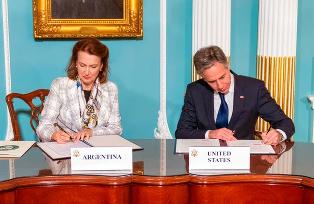 Diana Mondino y Anotny Blinken pusieron la firma para afianzar los vínculos entre Estados Unidos y Argentina