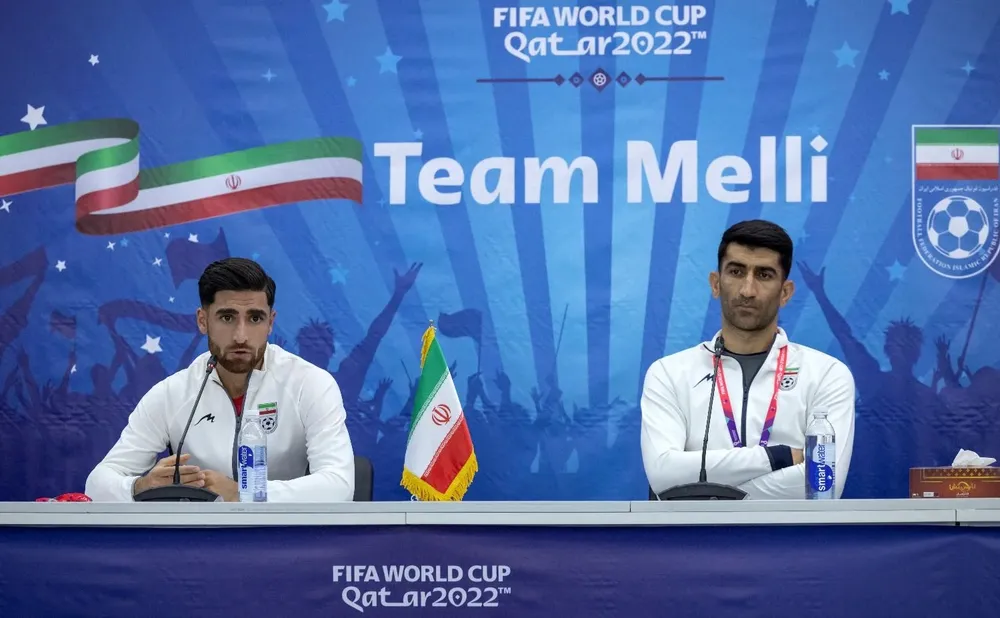 Jugadores de Irán en conferencia de prensa