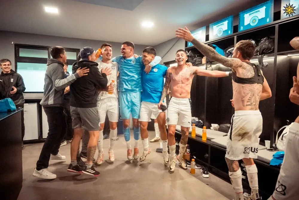 El festejo de Montevideo City Torque en el Centenario