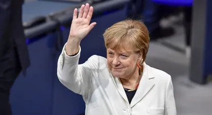 Concesiones de Merkel para continuar en el gobierno son un riesgo para  Alemania