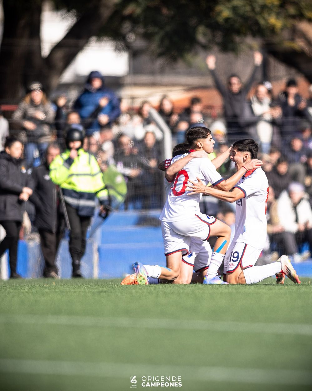 Nacional campeón en sub 17 Nacional campeón en sub 17