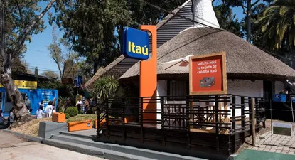 en la expo prado se presento la tarjeta visa agro itau