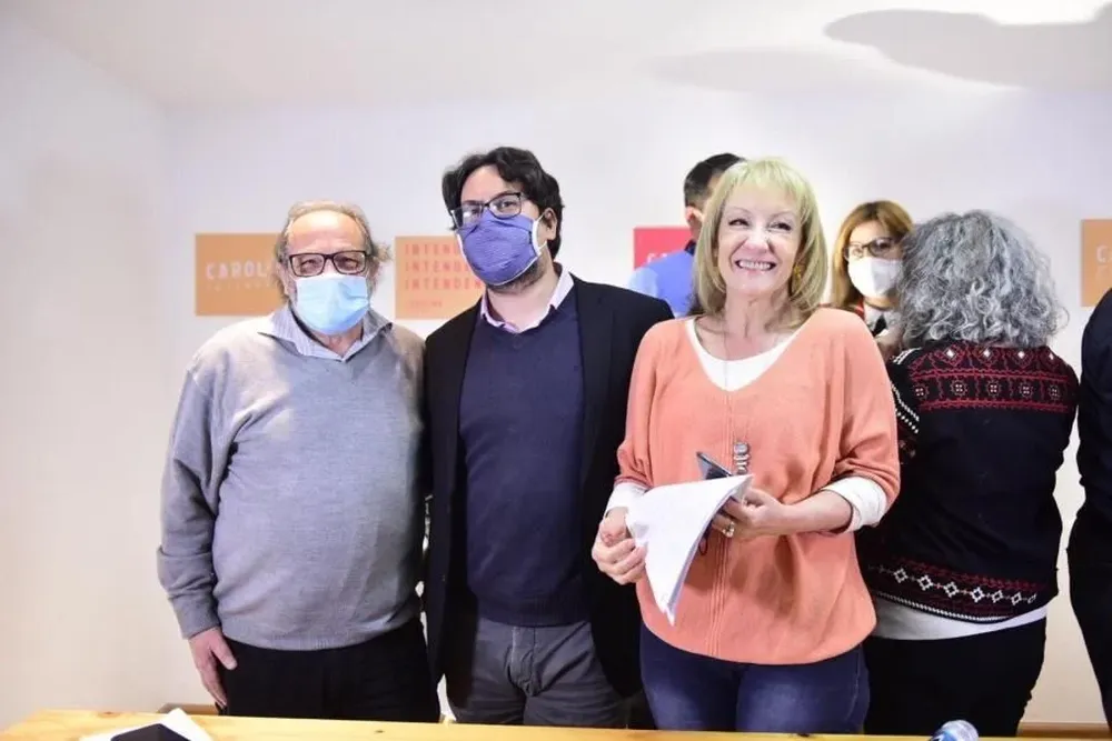 Daniel Olesker, Mauricio Zunino y Carolina Cosse en la presentación del Plan ABC