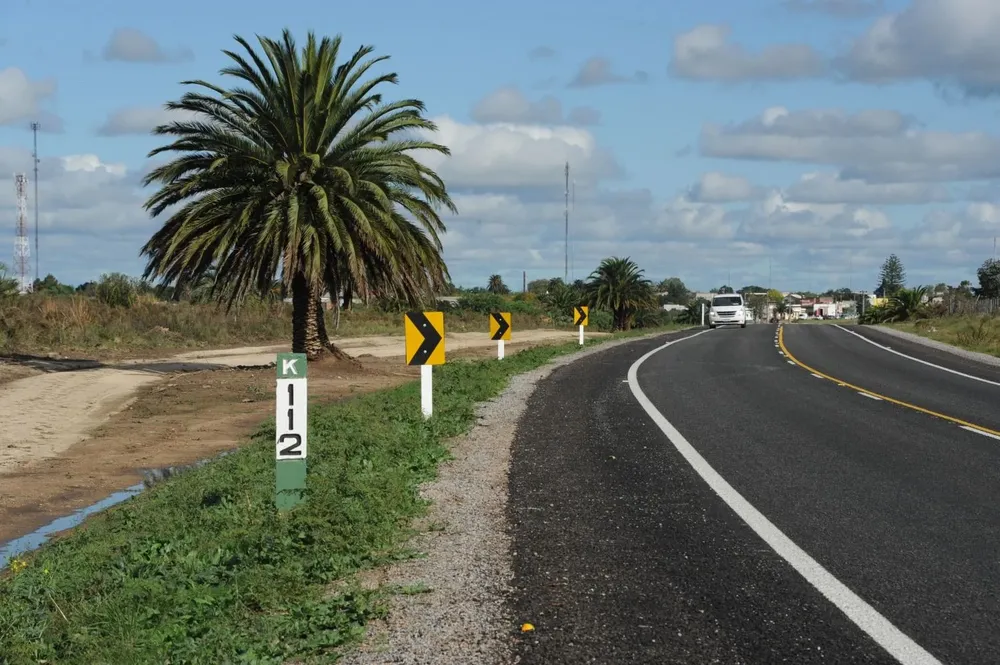 Primer tramo de reconstrucción de ruta 7 entre Casupa y Reboledo (Florida)