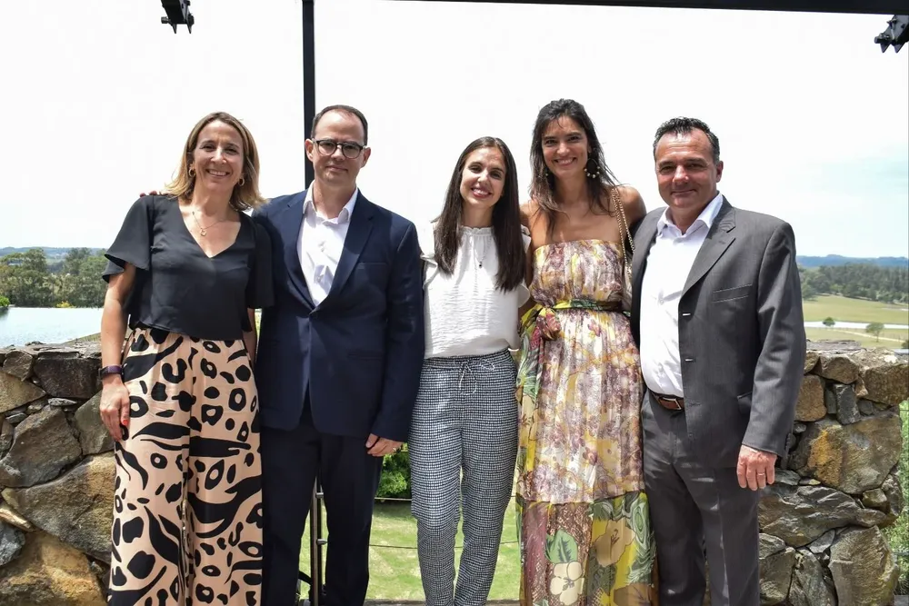 Lucía Vidal, Ezequiel Andolina, Mariana Sabagno, María José Fransece y Pablo Vinent.
