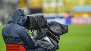 Derechos de TV del fútbol uruguayo: Andebu y Cuta pidieron a AUF condiciones equivalentes a las de Antel TV para sus cableoperadores con streaming y no una medida discriminatoria