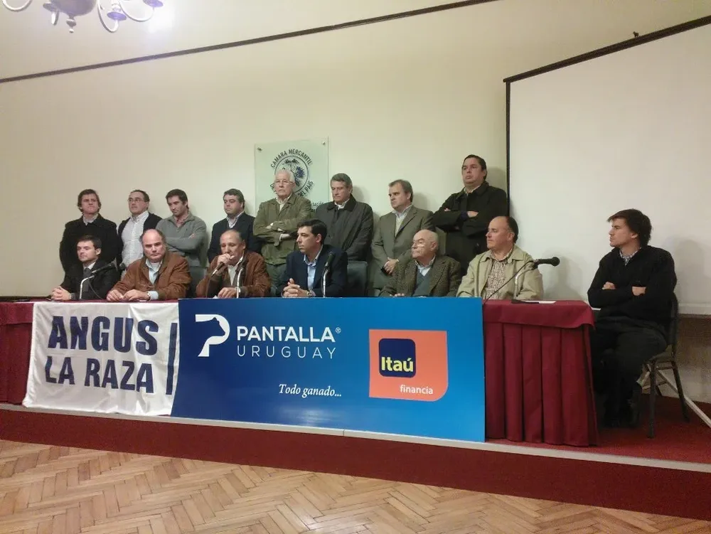 La conferencia de presentación de la primera Ganadera Angus