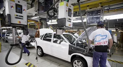 El mercado argentino comercializó 857.983 vehículos durante el último año.