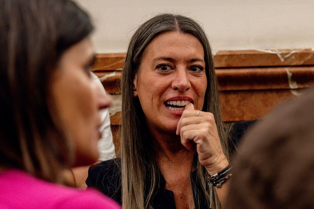 La portavoz de Junts en el Congreso, Miriam Nogueras, durante una sesión plenaria en el Congreso de los Diputados