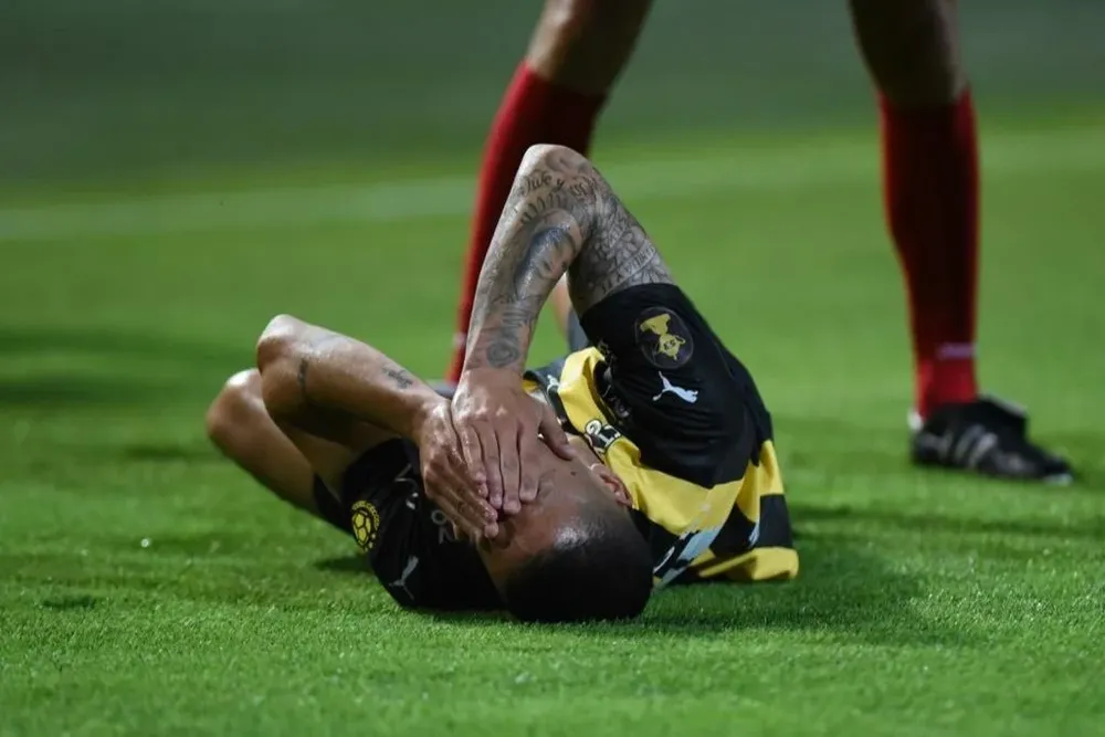 Peñarol cayó otra vez en la tabla y está fuera de Copa Libertadores