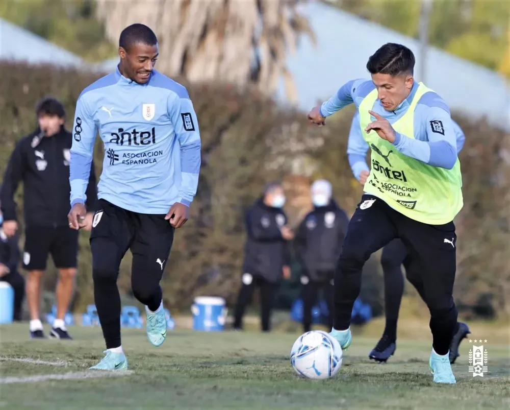 Nicolás de la Cruz y Brian Rodríguez