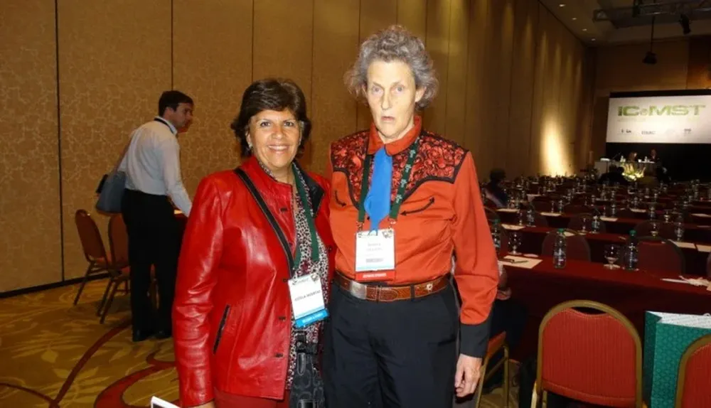 Stella Huertas y Temple Grandin, en el Congreso Mundial de Ciencia y Tecnología de la Carne de Punta del Este